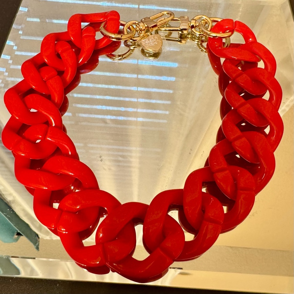 Gold Blush Acrylic Chunky Red Chain-Link Necklace with Gold Accents